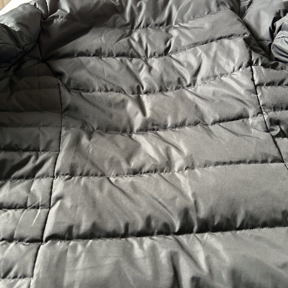 Women’s Land’s End Black Down Jacket.  Size Large.  Like New Condition - Picture 8 of 12